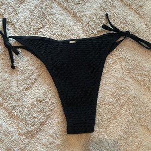 Hollister Bikini Bottom size Medium